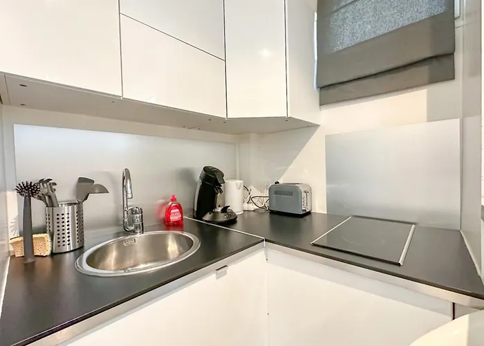 Flexliving - - Victor Hugo *